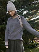 Button-Neck-Pullover mit Sprenkelmuster