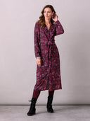Midi-Hemdkleid mit Bindegürtel vorne